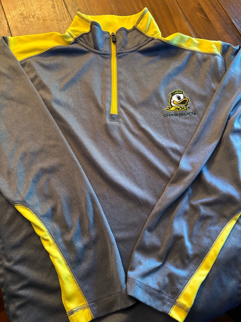 Champion -Oregon Ducks Gray & Yellow 1/4 zip